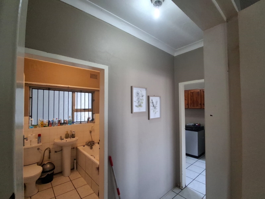1 Bedroom Property for Sale in Quigney Eastern Cape